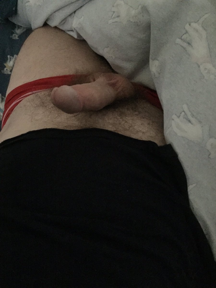 bondsboner's tweet photo. Status update 😋#tradie #boner #menstrunks #teamcut https://t.co/GG4Oq0UFuL