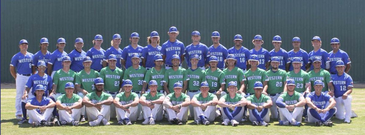 Happy Thanksgiving from our family to yours! 🦃