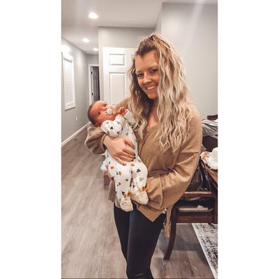 lorencook2's tweet photo. #NewProfilePic https://t.co/hqPi4fe1bA