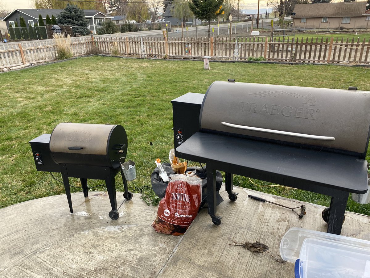 jasmartinez814's tweet photo. @TraegerGrills https://t.co/sNsZr59T2K