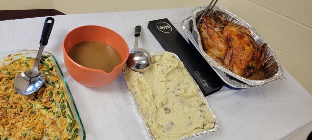 TheWTFNation's tweet image. This young SGT in C Btry, 3 - 6 FA, @drum10thmtn followed the example that his leaders before showed him and provided food to his Soldiers in the barracks. This is how you take care of your formation and show TiMS.
@Beags_Beagle @16thSMA