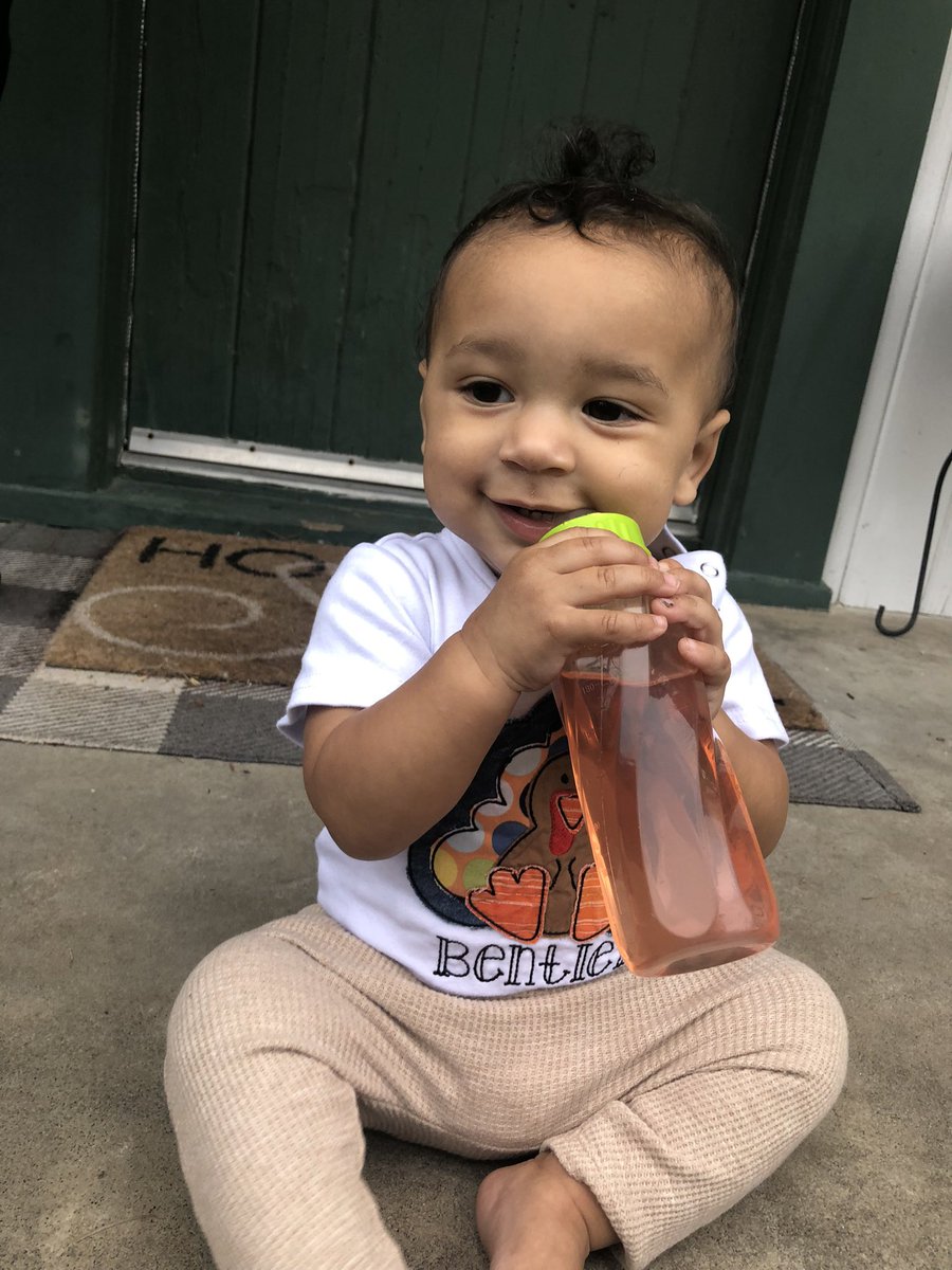 tabriaac's tweet image. okay but who said you couldn’t play dress up with baby boys?