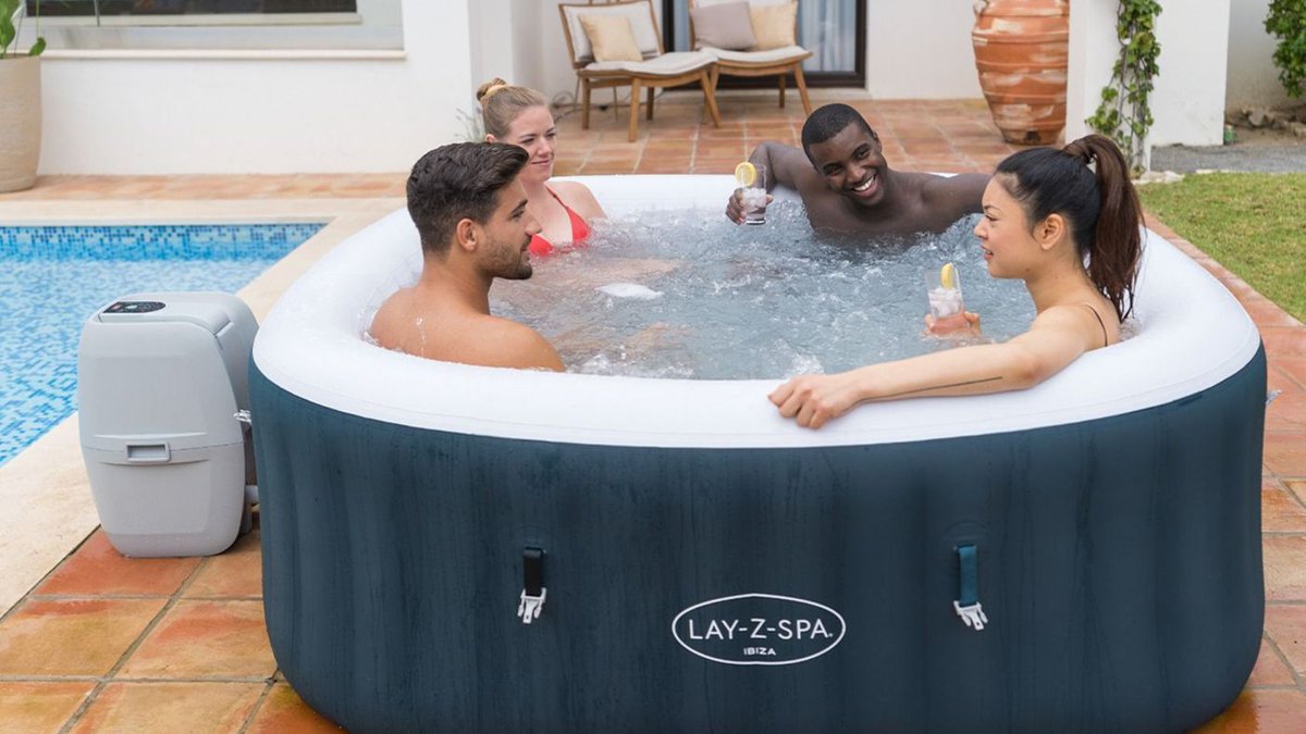 Add a touch of luxury to your garden this winter with an inflatable hot tub. Check out the biggest deals here.

moderngardensmagazine.co.uk/garden/garden-…