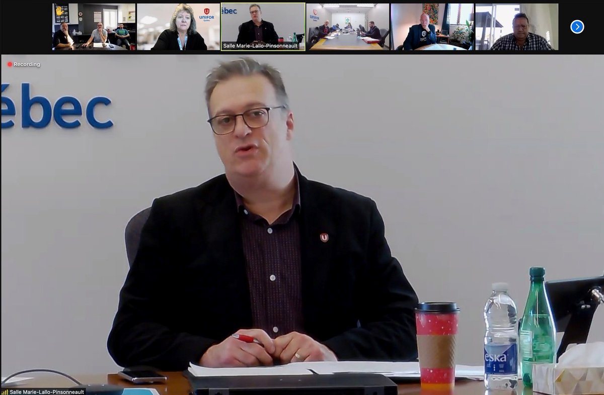 UniforTheUnion's tweet photo. The 15th #Unifor Quebec Council was a big success thanks to the hard work of more than 250 delegates across the province. Congratulations to all newly elected reps and to Local 184 member Claude Robert for winning this year's Robert Dean health and safety award. #qcpoli #canlab https://t.co/V31RIVNHoR