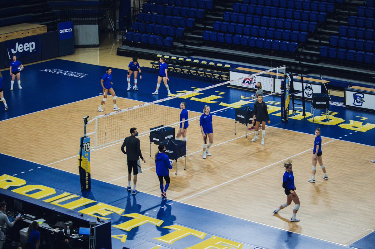 Final preparations ✔️

No. 4 seed DePaul meets top-seeded Creighton in the #BIGEASTvb semifinals tomorrow afternoon at 3 p.m. 

#dpuvb