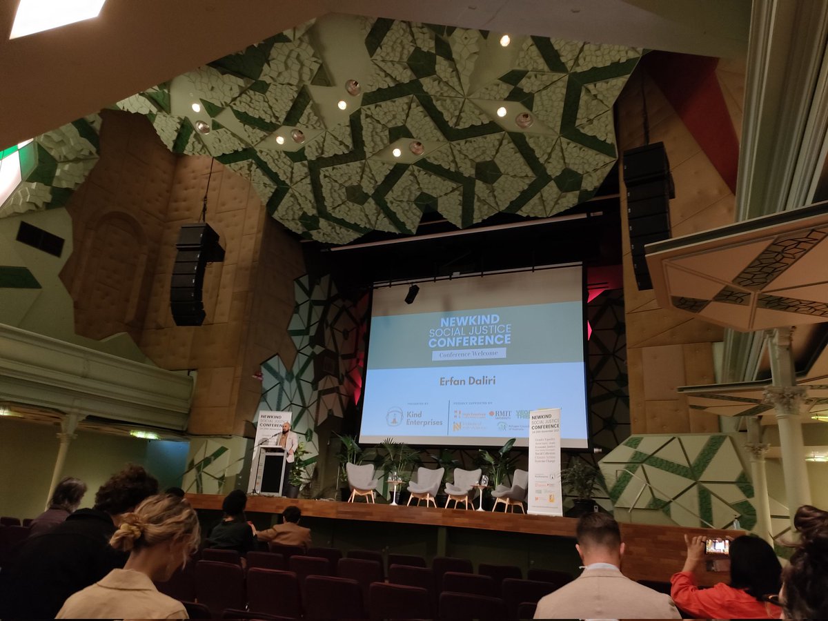 QuietlyLivid's tweet photo. Exciting for #newkind conference day 3- my first day https://t.co/Z27cbtGsdH