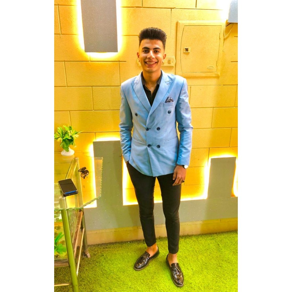 MuhammedAhmiid's tweet photo. 🤵💙 https://t.co/2thieTa60A