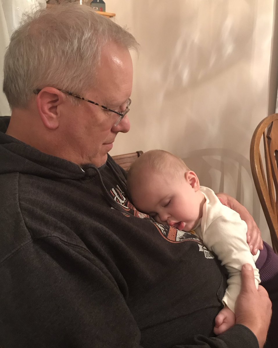 MZintheCLE's tweet photo. I hope your day was as wonderful as mine.
#EMMYTIME #Pops #HappyThanksgiving https://t.co/w5BjFhFwMS