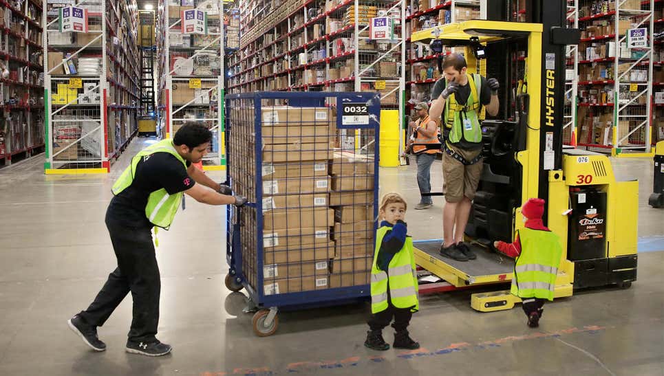 Amazon To Let Warehouse Employees’ Families Work Thanksgiving Shifts Too bit.ly/30T7hvc