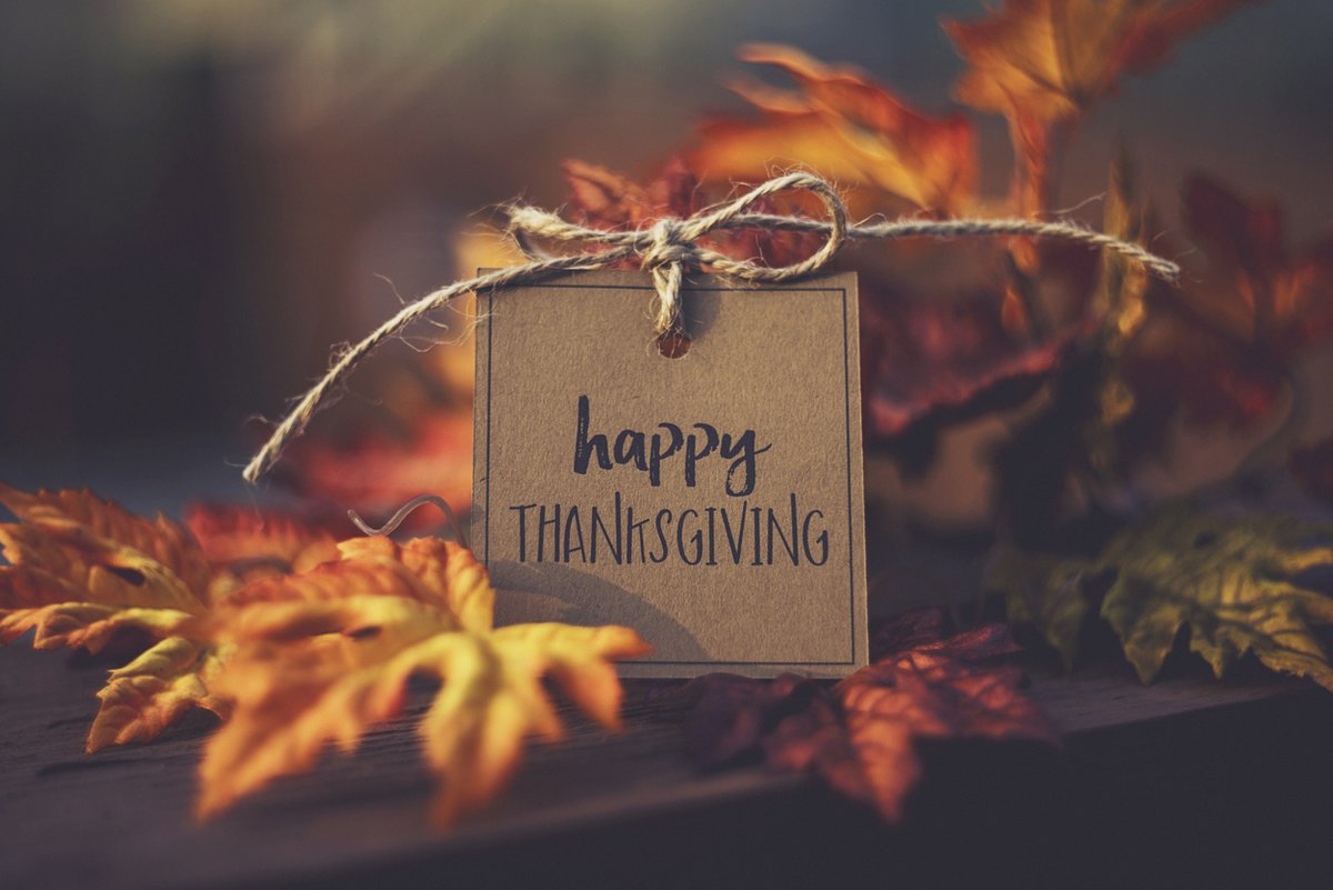 GrovePointFin's tweet photo. Happy Thanksgiving! We hope everyone has a wonderful day celebrating all there is to be thankful for. https://t.co/3Jfh32g3HX