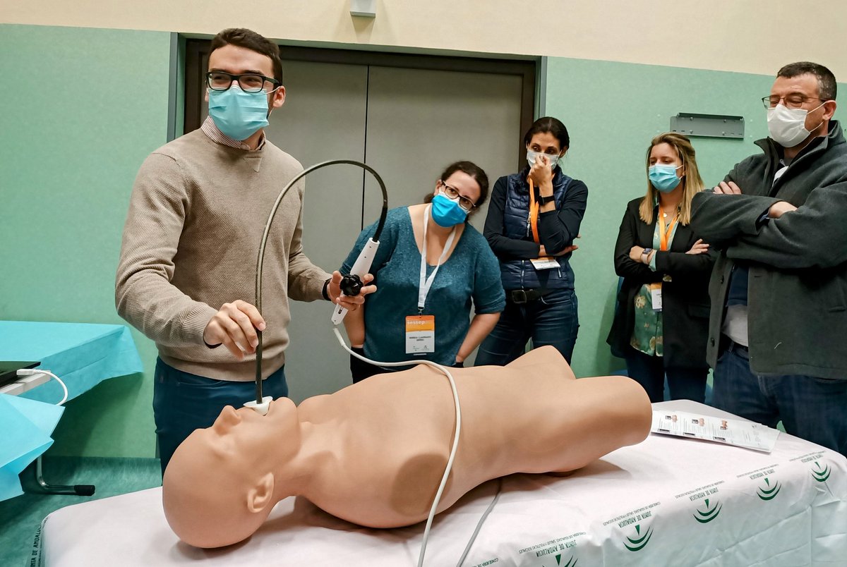 Facultat de Medicina i Ciències de la Salut tweet media