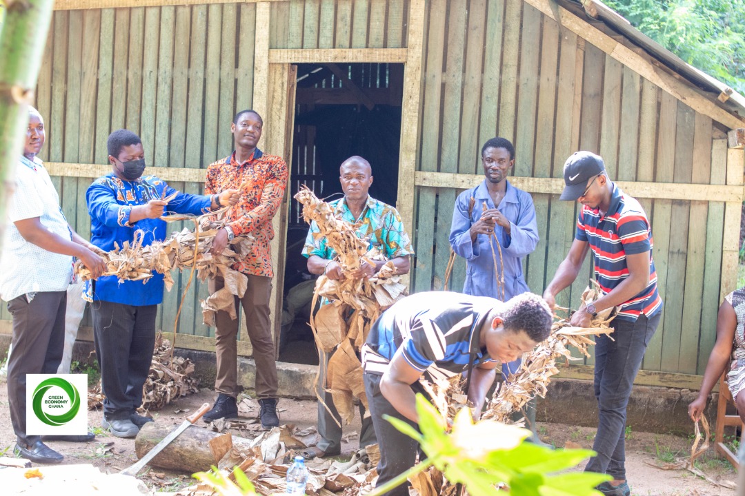 Great participating in <a href="/YmcaGhana/">Ghana YMCA</a> &amp; <a href="/ghanaswedencc/">Ghanasweden</a>  #Greeneconomy Trainer of trainers workshop on #Sustainable #Forestry at <a href="/CsirForig/">csirforig</a> sharing new #technologies in #Ecosystem services like mushrooms, #treenurseries, #briquettes, #snails. <a href="/kitaghana1/">Kumasi Institute of Tropical Agriculture KITA</a> will further train 140 #youth