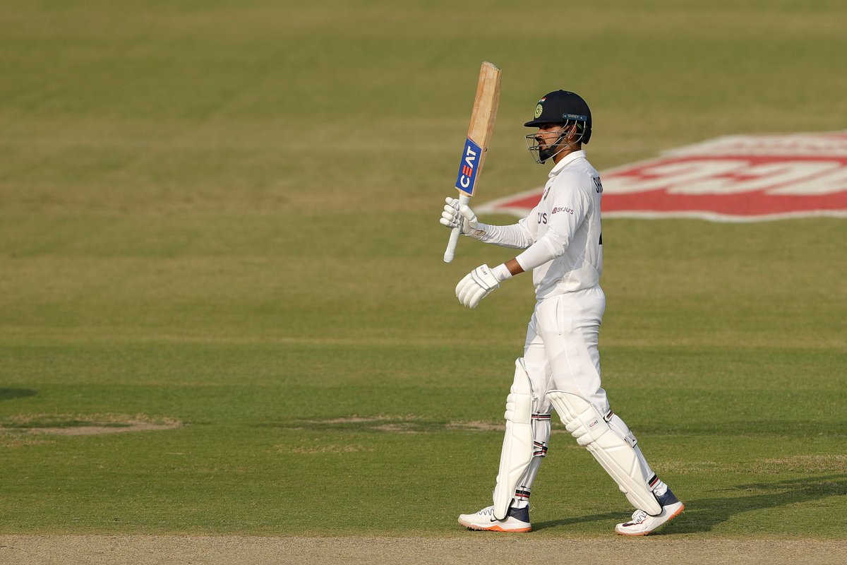 LaunchpadSports's tweet photo. Shreyas Iyer becomes the 16th Indian batsman to score a century on Test debut. He is also the 6th Indian to achieve this feat in his debut Test innings. 

#INDvsNZ #ShreyasIyer #Cricket #CricketTwitter https://t.co/fHTToHVcqd