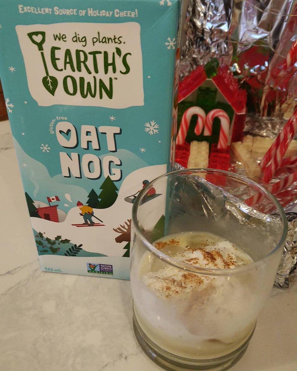 UniqueCaptured's tweet image. So Good! @earthsowncanada #oatnog (added some rum ! ;) ) #HolidayCheer