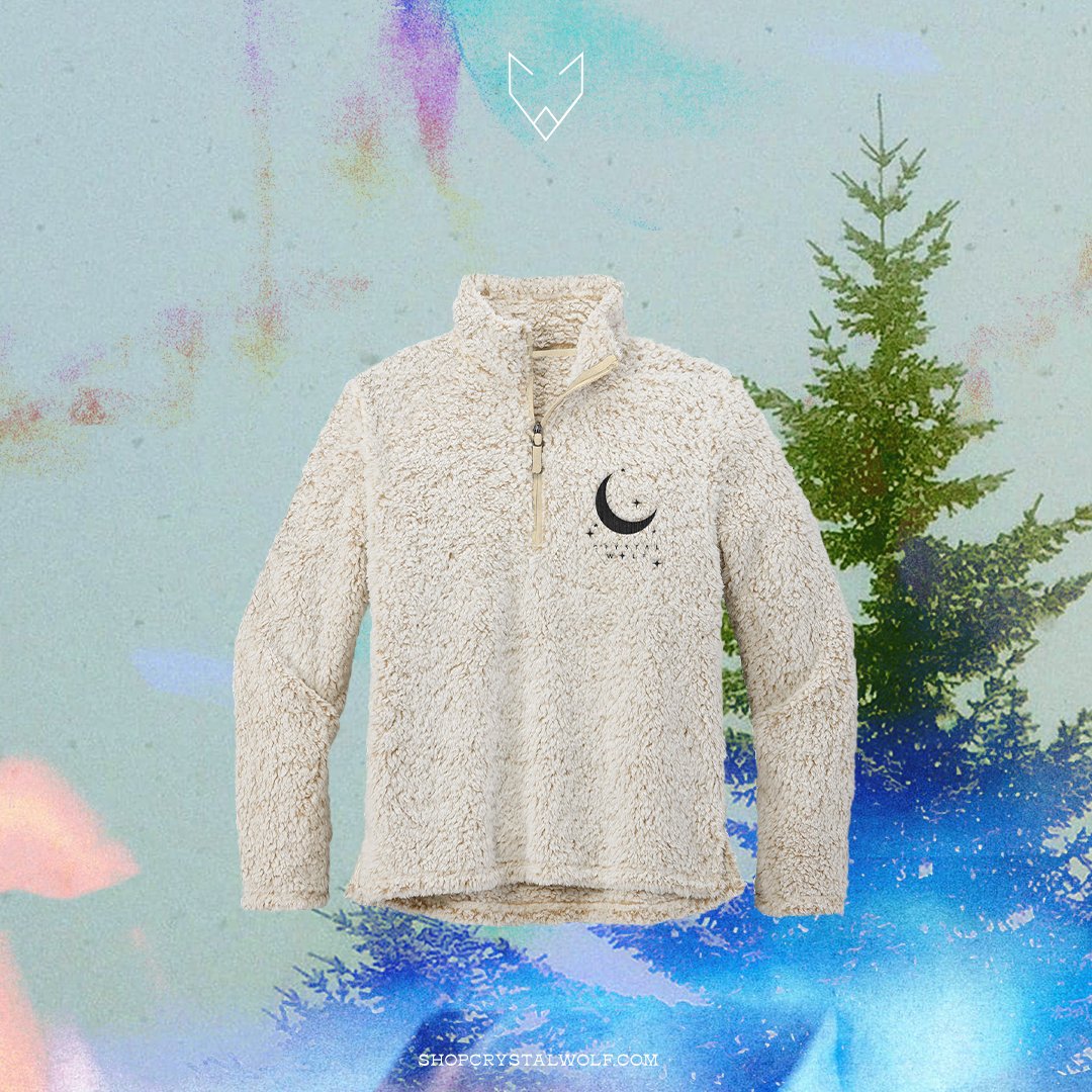 killermerch's tweet photo. Luna Sherpa by Crystal Wolf 🌙 #killermerch #killerblackfriday #crystalwolf // https://t.co/V478qqKYG6 https://t.co/RMHRxUBldc