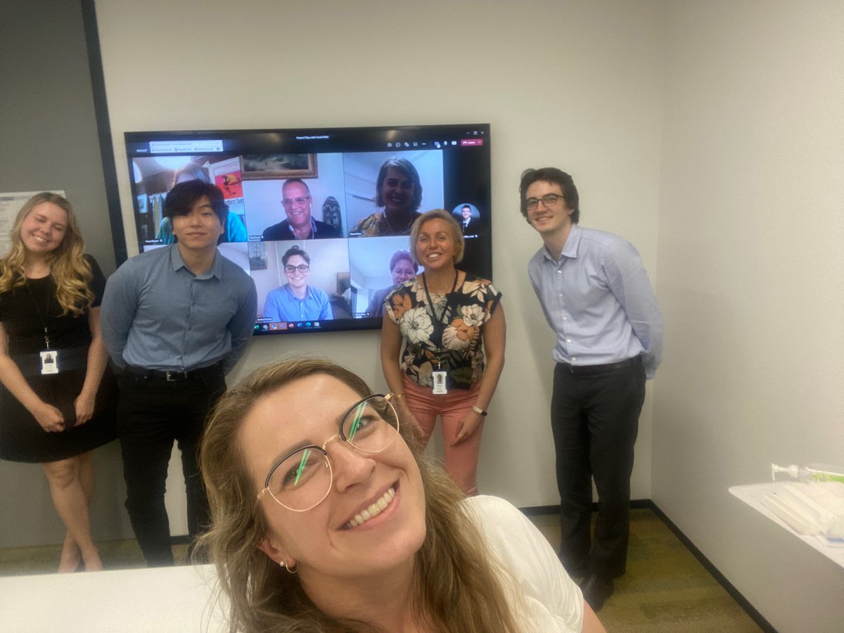 SachiniMuller's tweet photo. Great day yesterday with @Green_Dot colleagues working on a social media strategy for @FemiliPNG as part of #ImpactDay https://t.co/us9C0eTSTV