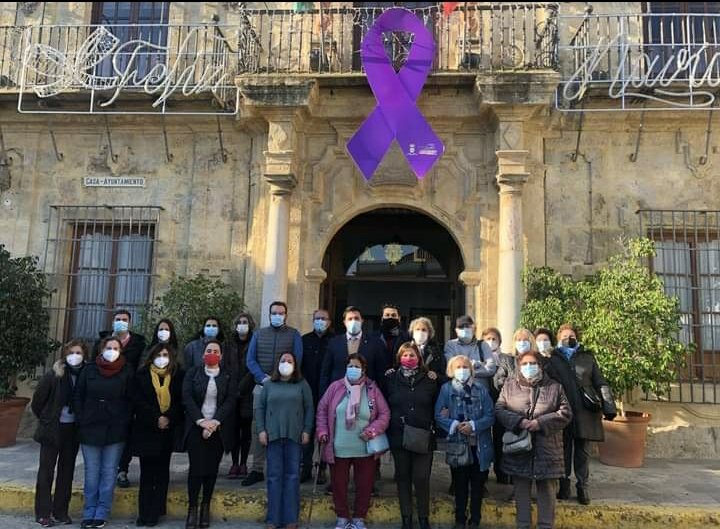 ¡Día Internacional Contra la Violencia de Género!🟣

➡Hoy nuestras mujeres han puesto voz al manifiesto por el Día Internacional Contra la Violencia de Género. Por desgracia, no hemos conseguido erradicar esta lacra que afecta a nuestra sociedad. Seguimos dando batalla!!