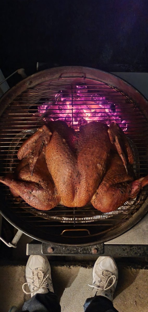 CarneBham's tweet photo. Happy Thanksgiving y'all! https://t.co/hBTgN2M2Cv