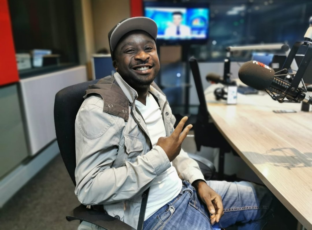 LESSONation's tweet image. If u missed the live interview you can listen to the recording right here》》》

omny.fm/shows/power-po…