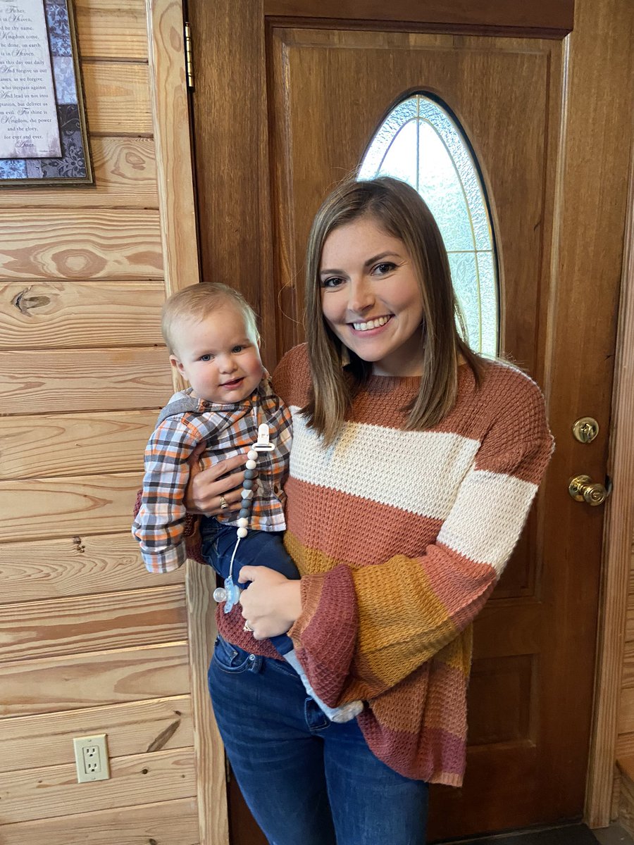 jacie26's tweet photo. I remember when I prayed for the things I have now. God is SO good and I’m so incredibly blessed! Happy Thanksgiving from The Wise Family ❤️ https://t.co/KXRPIi3RHi