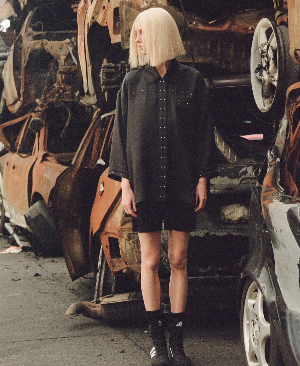 art8amby's tweet photo. #editorial with #RianneVanRompaey by #HenrikPurienne in #MLeMagazineDuMonde #December2021, styling by #EmmanuelleAlt. Hair and makeup by #DamienBoissinot and #ChristelleCocquet #art8amby #art8ambygram #art8ambyeditorial https://t.co/MKVRtWdoqw