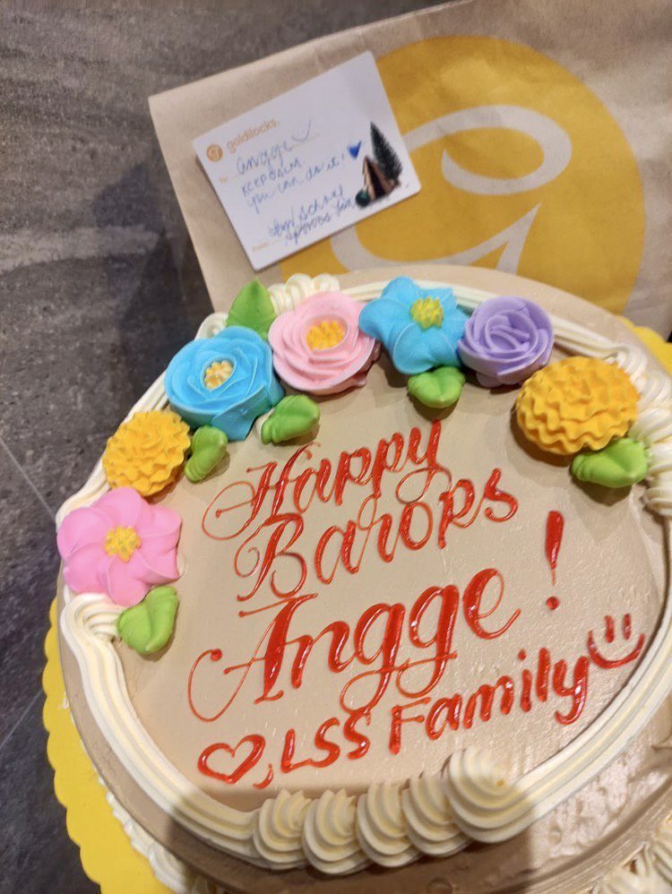 lawschool_buddy's tweet photo. Sending #BarOps positive vibes to Angge from #LawSchoolSpacesPh Family! 💜 

@attygideon  @sirmaaaaaaaaak @ItsYourKleeeyr_ @jjaysfrancisco @unstephable_ https://t.co/dlYFrH4vez