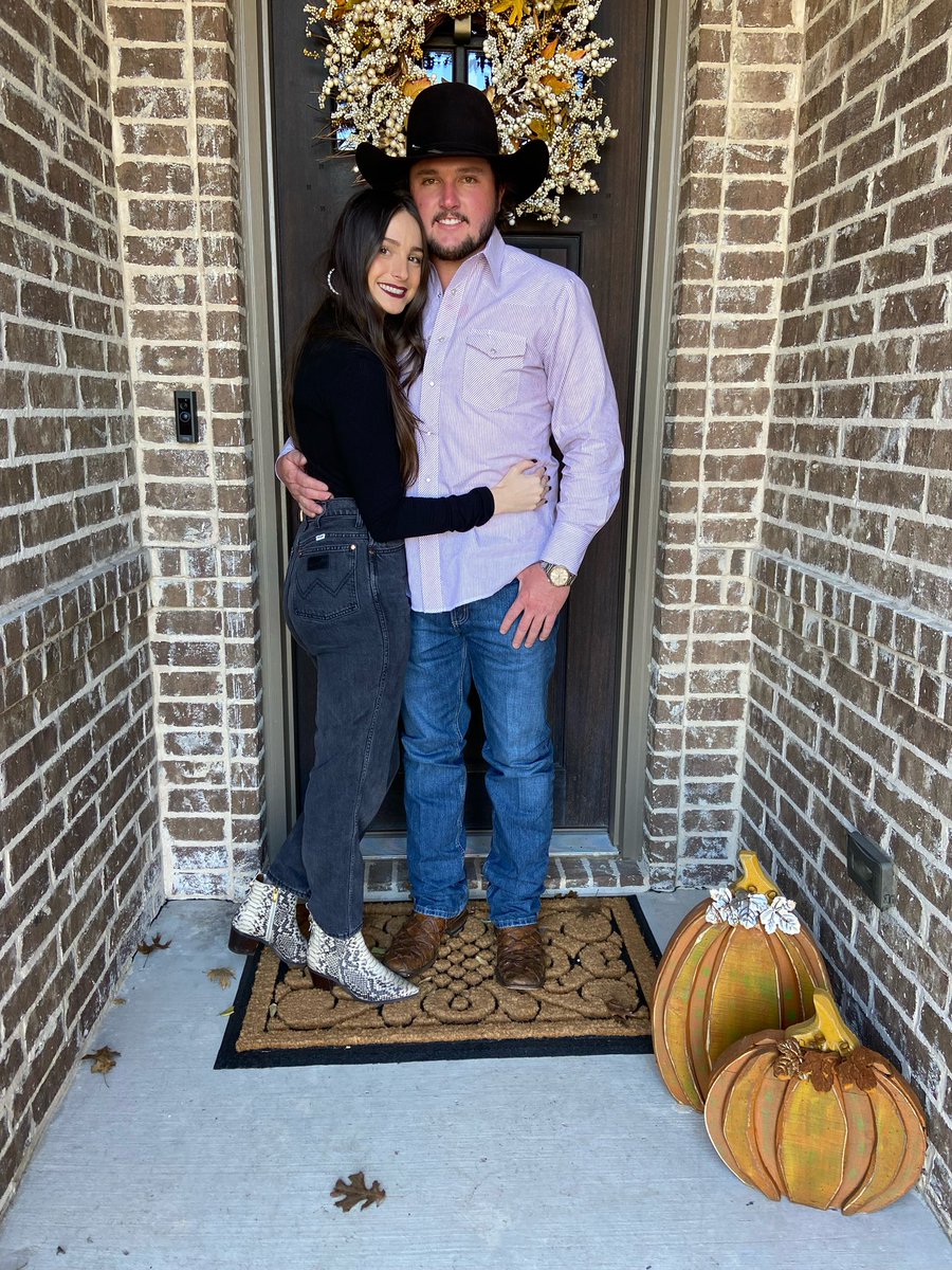 ColtForTexas's tweet image. Turkey day with (in 9 days) the Rapps