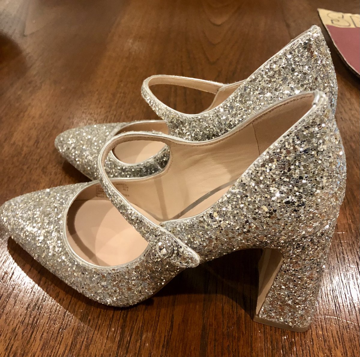 Leslie Hurtig tweet media