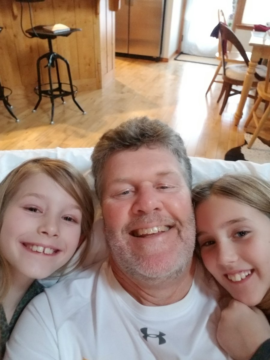 stebbins_steve's tweet photo. Great Thanksgiving! Spent the morning with my football family and rest of day with my family. Couldn't ask for a better Thanksgiving.  Thanks to all for making it a great day and wishing everyone a happy Thanksgiving. https://t.co/9rAo3cLEod