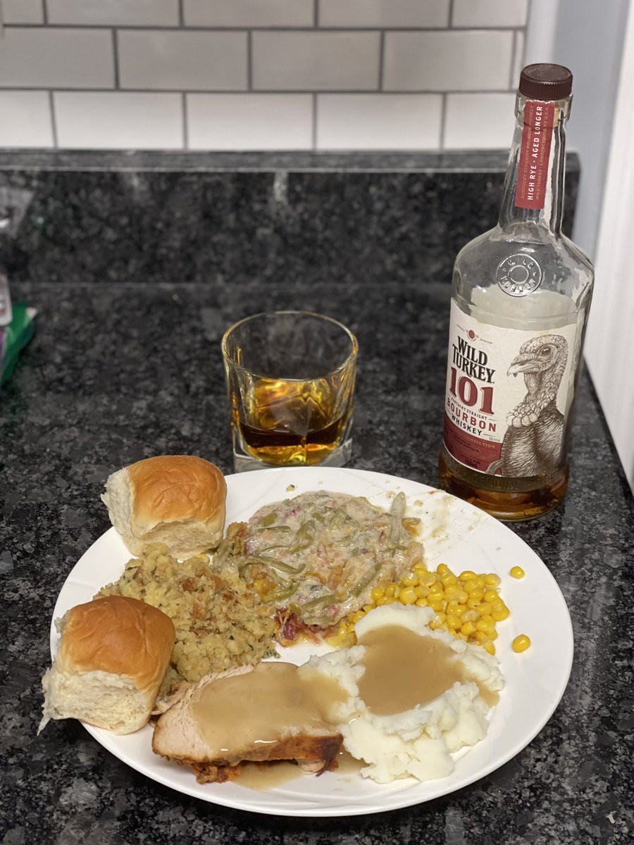 wxSpinner89's tweet image. Home by myself this year, but still figured I’d make a Thanksgiving meal. I’ll take it. #Leftovers