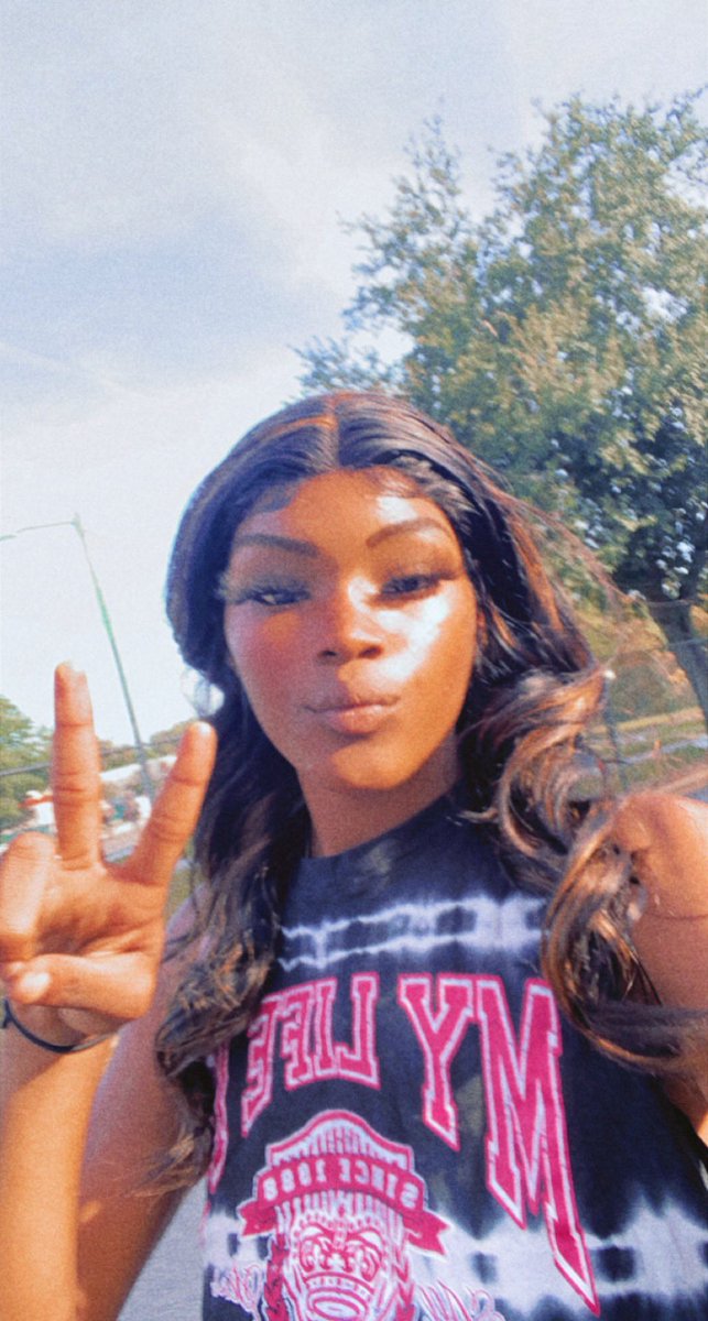 yourfavvvc's tweet photo. I’m back yall 🤩🥰 https://t.co/yNryxIwiwh