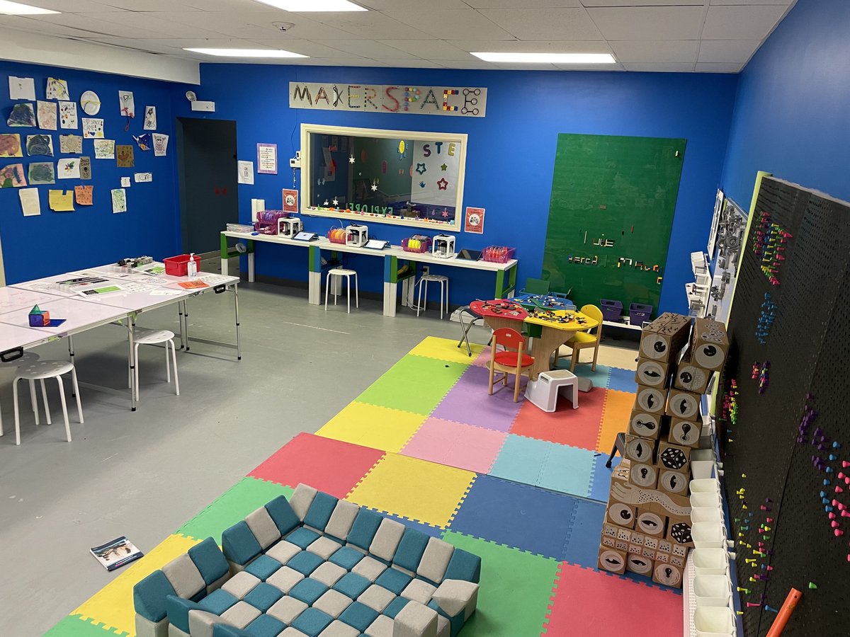 MobileQuestNE's tweet photo. Open tomorrow. Come shop and explore. https://t.co/NUa4SjYKQS