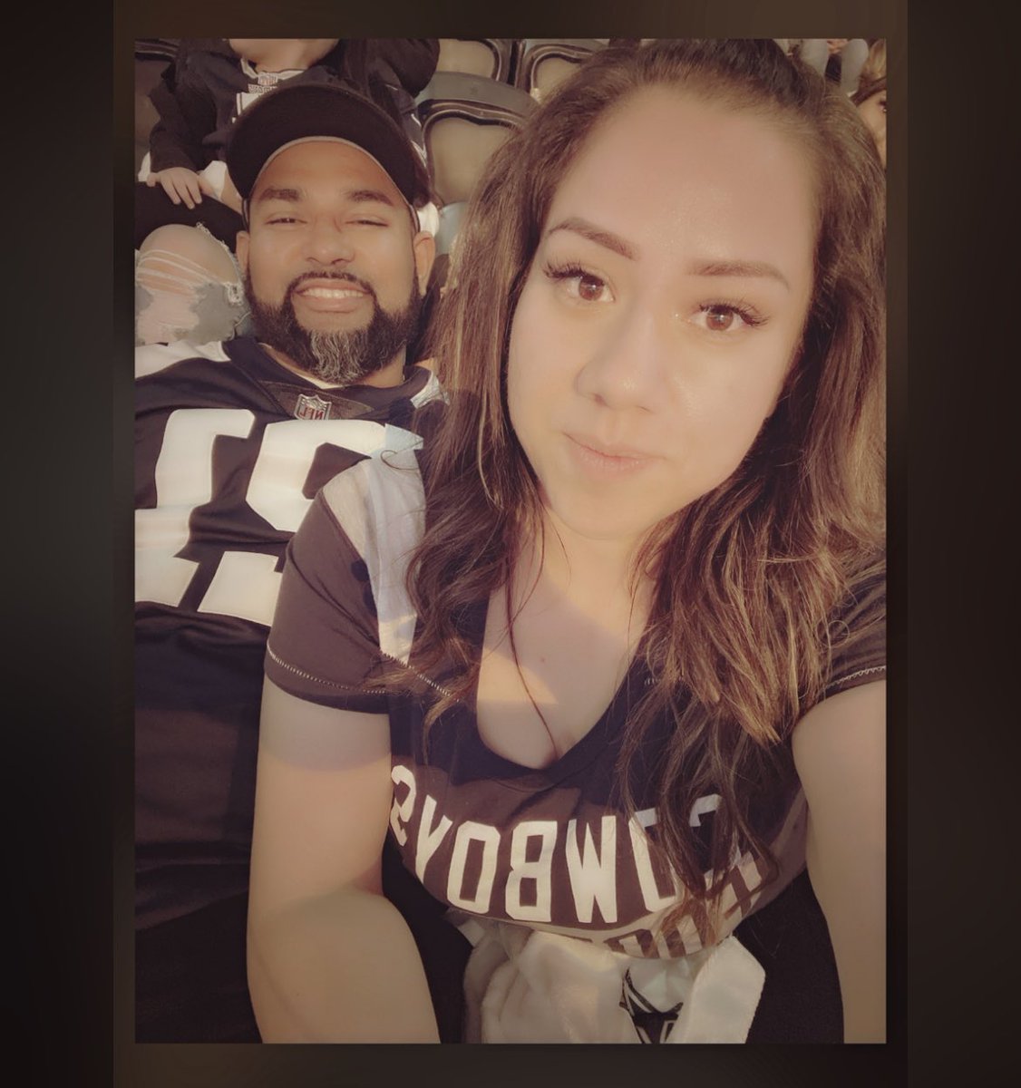 Sandra_F_Rdz's tweet photo. Spending Thanksgiving Day a little different this year but couldn’t miss watching the Dallas Cowboys play!! Happy Thanksgiving Everyone!! https://t.co/2ya8MD3LLz
