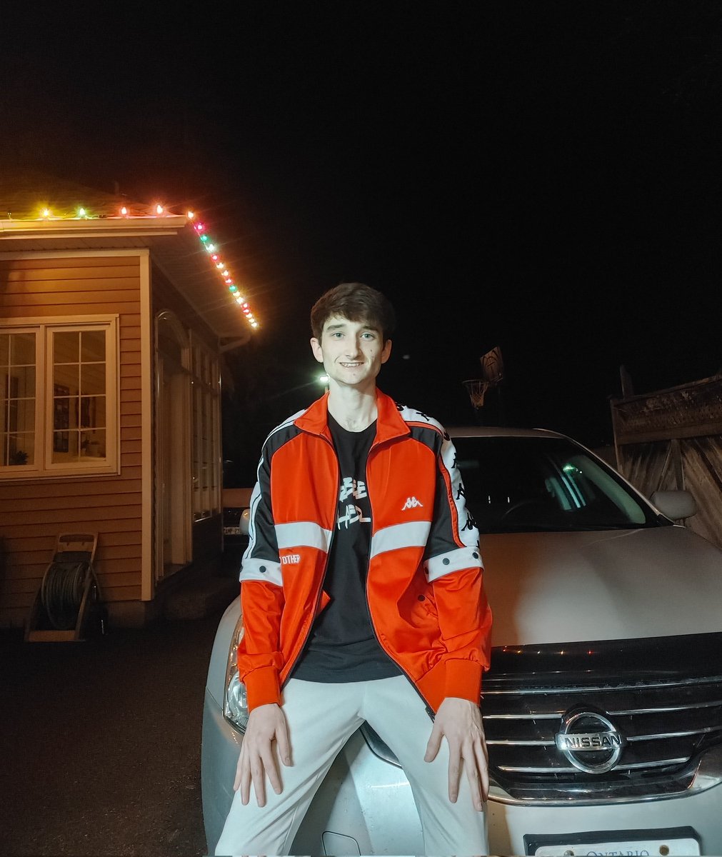 Arise Que tweet media