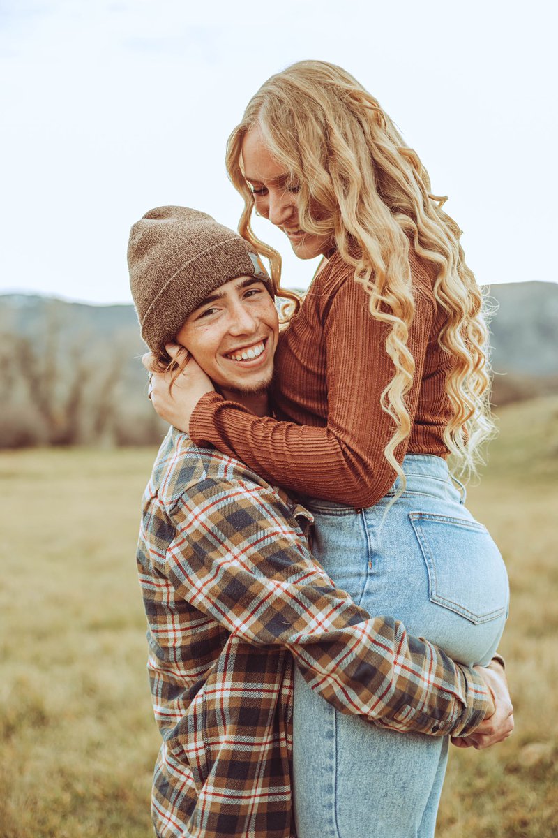 breckleigh's tweet photo. happy thanksgiving; thankful today &amp; everyday for my bestfriend &amp; the life we get to live together everyday. 🧡 https://t.co/JCKrldQcjF