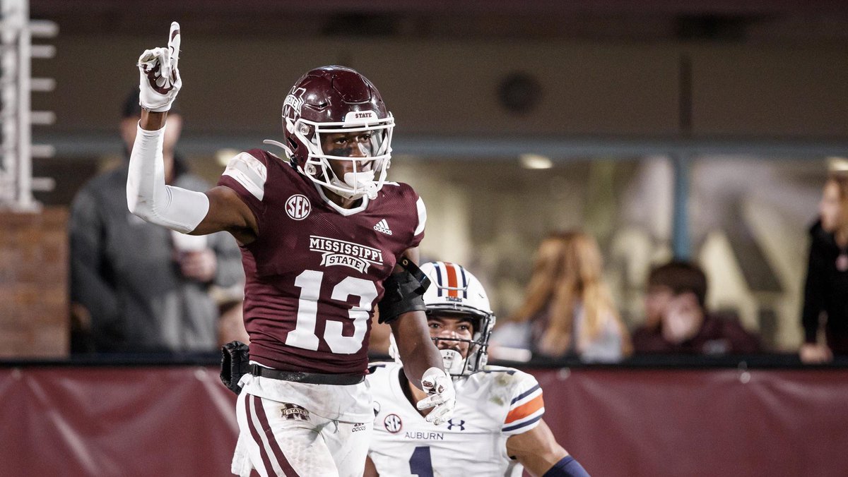 tjmetcalf3's tweet photo. BLESSED TO RECEIVE AN OFFER FROM MISSISSIPPI STATE UNIVERSITY 🐶#AGTG ✞ #HAPPYTHANKSGIVING https://t.co/Ho0qc77xDu
