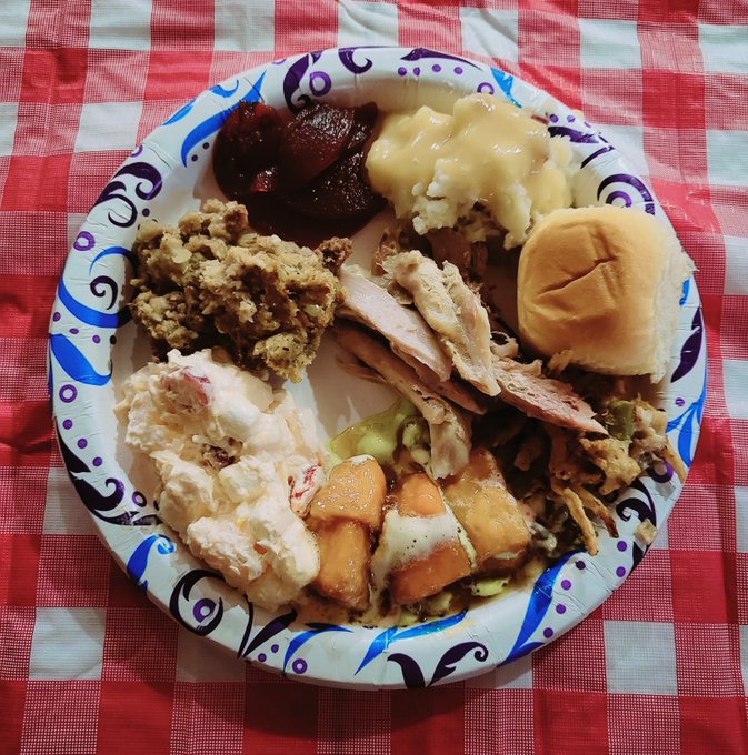 Thanksgiving dinner was amazing! Let me what YOU ate 🤤 (the pumpkin pie comes later) #Thankful #Thanksgiving<a href="/tag/food"class="tags"><span>#food</span></a><a href="/tag/thankful"class="tags"><span>#thankful</span></a><a href="/tag/thanksgiving"class="tags"><span>#thanksgiving</span></a>