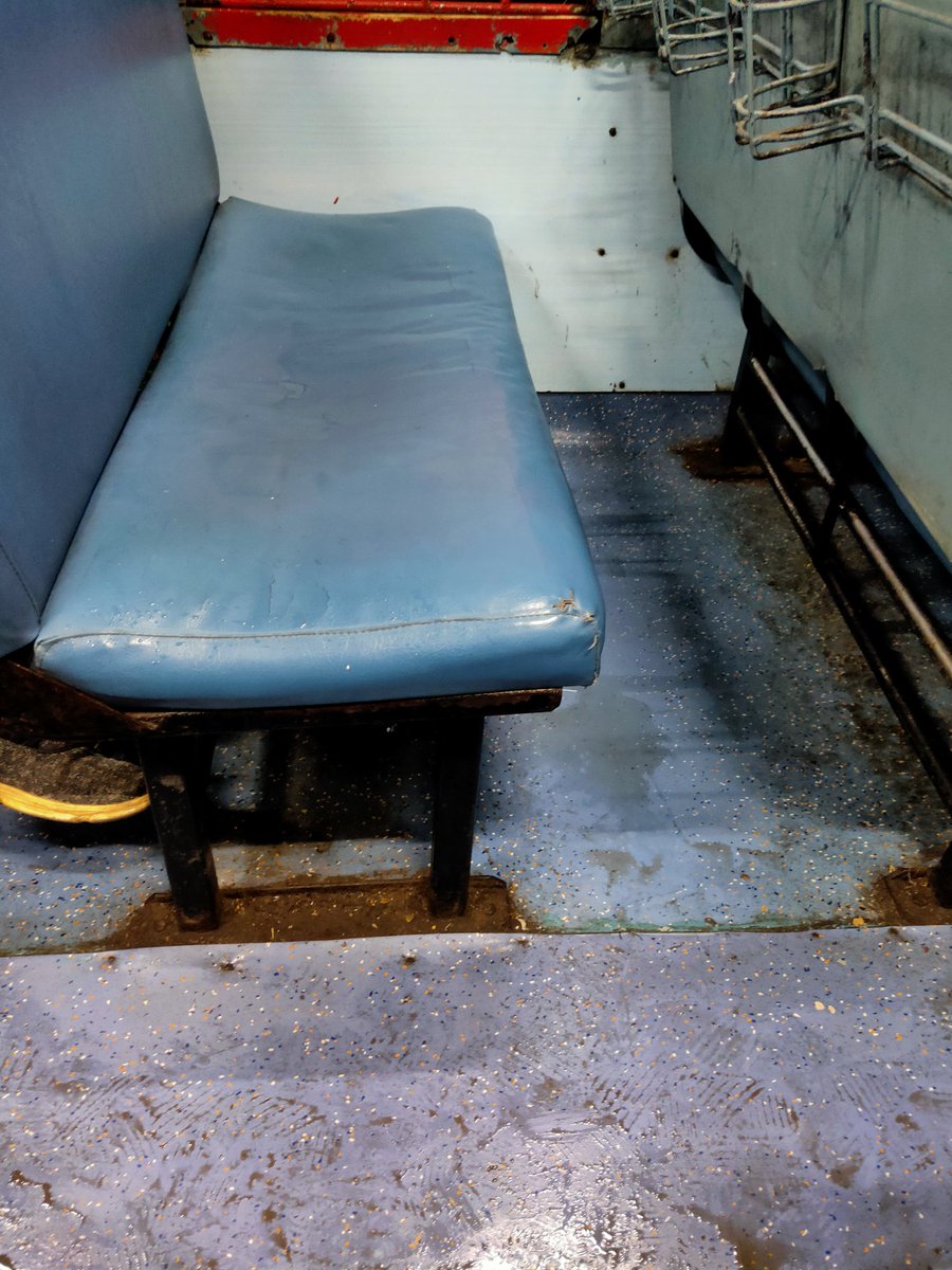 raghav____gupta's tweet photo. State of Indian Railways! No rains in our area and around but the coach incl the seats are drenched! Their helpline no. 139 is also of no help!! @RailwaySeva @RailMinIndia @WesternRly @drmkota 
Train 22983 Coach D5 https://t.co/66l9y2Aw6P