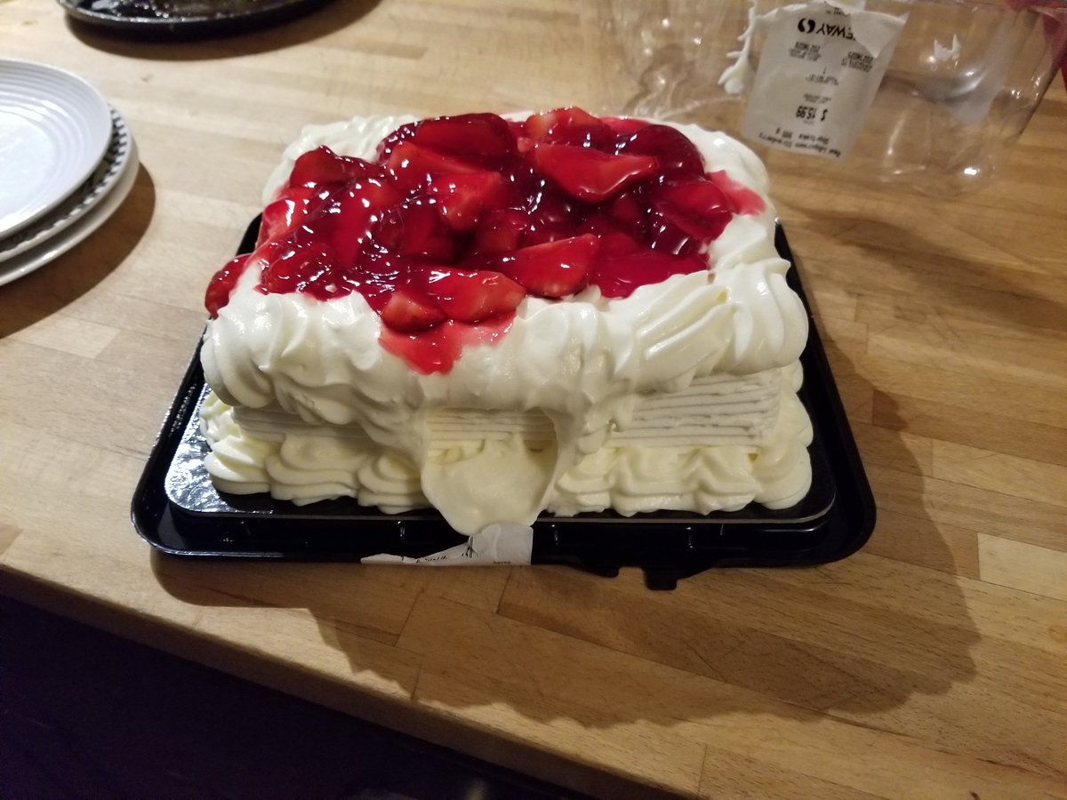 KaciMoon_'s tweet photo. Well @Safeway when you ask for a cake that you already make without white chocolate shavings on the side. the Baker apparently didnt understand and gave me single layer strawberry shortcake no filling with butter cream sides and extra whip cream... happy birthday to me☹☹ https://t.co/orxEIOQQsG