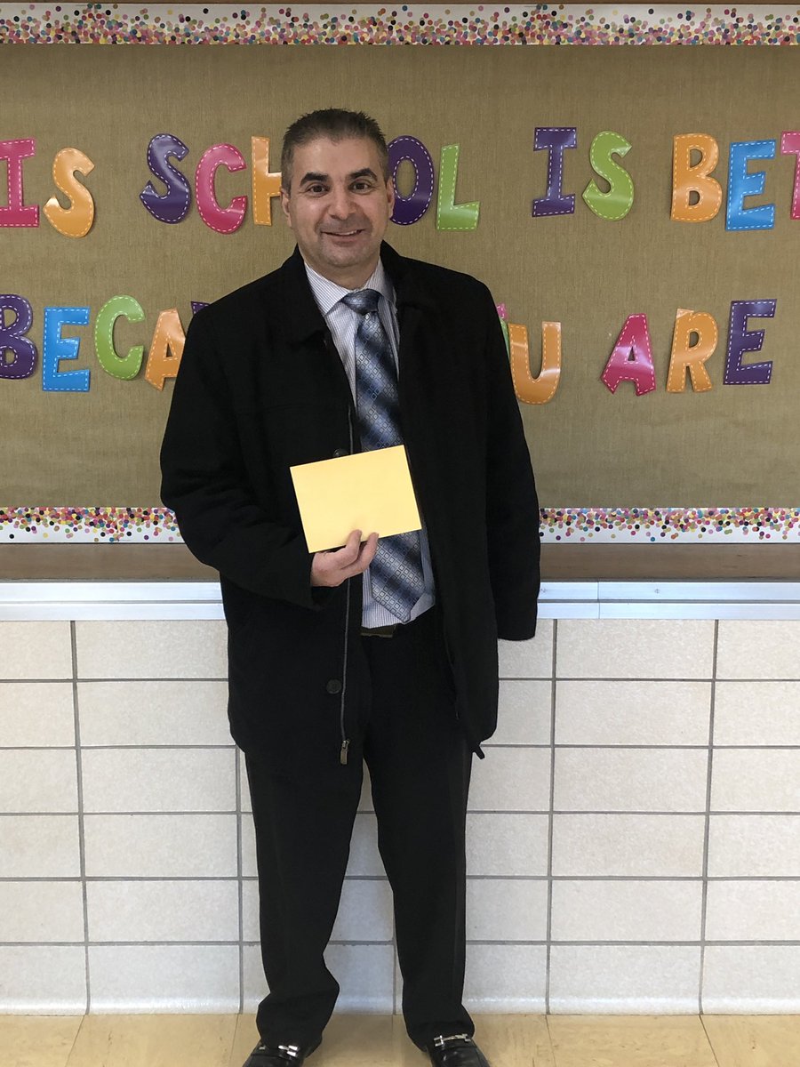 MemorialElemen's tweet photo. Happy Thanksgiving!  Thank you to Abe Cadoura for donating a generous grocery gift card to one of our Memorial Families.   @MemorialElemen https://t.co/SbLWkXWrgb