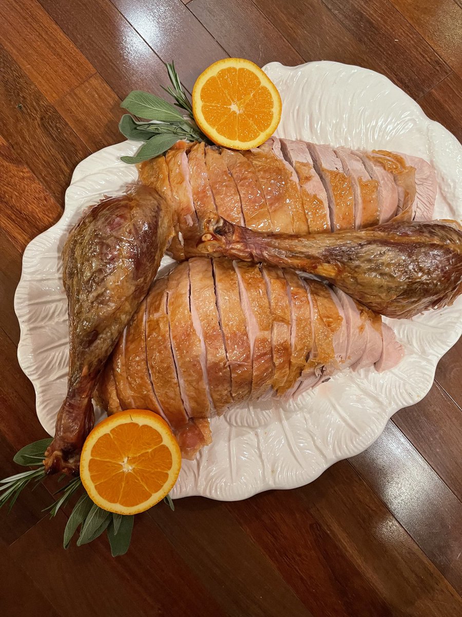 Happy Thanksgiving ⁦<a href="/LargeBarstool/">Large</a>⁩ ⁦<a href="/AnneMcCarthy/">Saint Anne</a>⁩ ⁦<a href="/DaMidgetZimbo/">Zah</a>⁩!