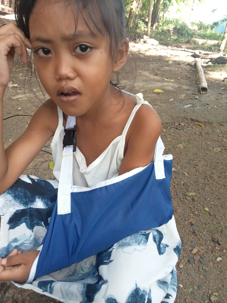 RowenaCanoy7's tweet photo. Good morning 
We are raising a fund for operation of my cousin.
We need your help eventhough we are on pandemic right now,but I am here posting for hoping a chance that someone can help,in any amount but turn into a big help for her..
GCash # - 09707183201
Rowena Canoy
Thank you https://t.co/u3VdBmKk1Z