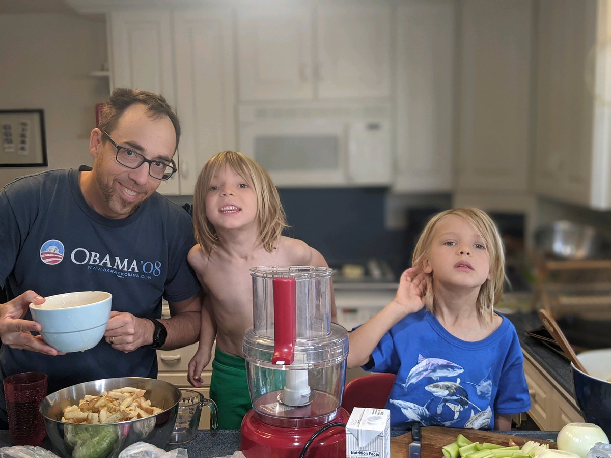 pcolvonen's tweet photo. Had an Emergency 3 hour detour fixing our sink and cleanout while also cooking thanksgiving dinner. Thanks @veefriends for reminding me to be a grateful gar and positive porcupine! @garyvee how about creating an “everyday hero heron” cause I lived that beautiful beast today. https://t.co/asG98oKWKf