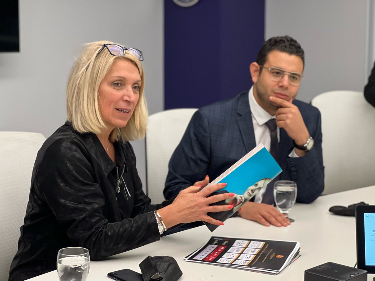 LucieLecours's tweet photo. École d’Entrepreneurship de Beauce

Quel privilège de pouvoir échanger avec les entrepreneurs en formation à l’ÉEB en compagnie de mon collègue @Poulin_Samuel. Ils ont tous un parcours différent et apprennent les uns des autres. C’est aussi ça, la force de cette école ! 🤩 https://t.co/qY75gGZE8j