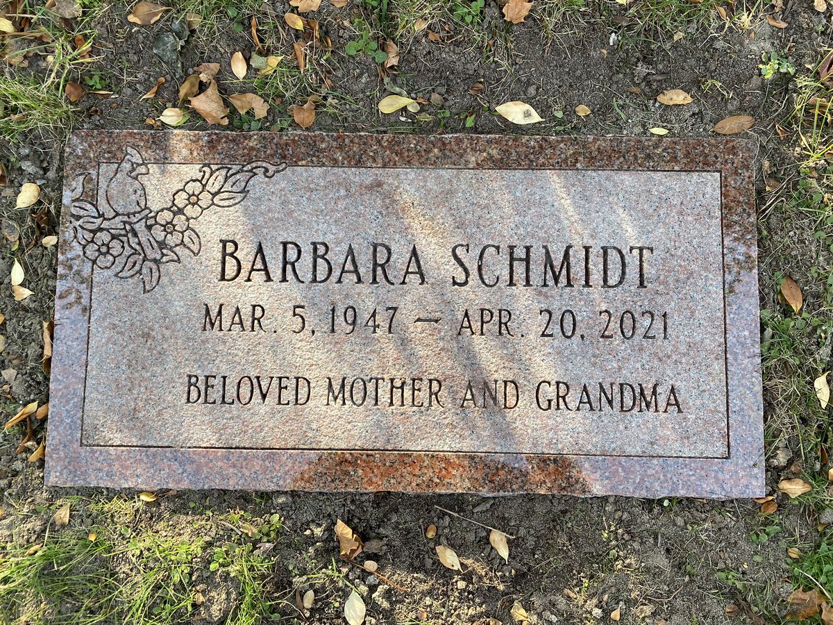 Jim_Schmidt416's tweet photo. Went to visit mom today. Our first thanksgiving without her, grandma, and Gabby.I miss you all immensely. I know you are all together watching over us. Life is truly a gift and love every minute of it. Be present in every moment with your family, and live life to the fullest. https://t.co/L60sIFTQd4