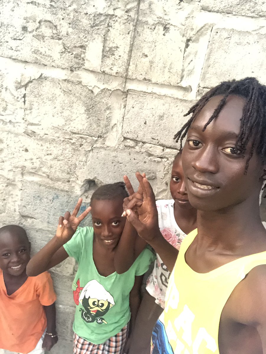 KaddyKutubo's tweet photo. ❤️✌🏿 https://t.co/8IDijMz6HF