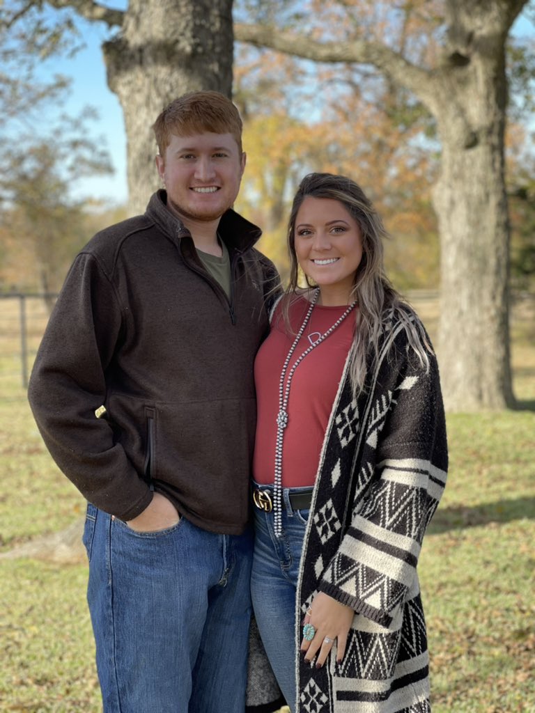 Valori_F21's tweet photo. Happy Thanksgiving! 🦃🍁 https://t.co/DVK3nNoRHS