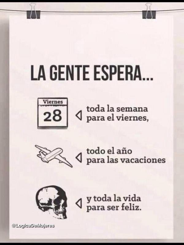 LetrasVirales's tweet photo. La gente espera.......... https://t.co/ThBvIpzkwB