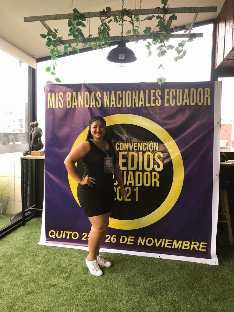 JenifferBailonC's tweet photo. #ConvencionDeMediosQuito🎤🎙 https://t.co/AR2pcSDRfd