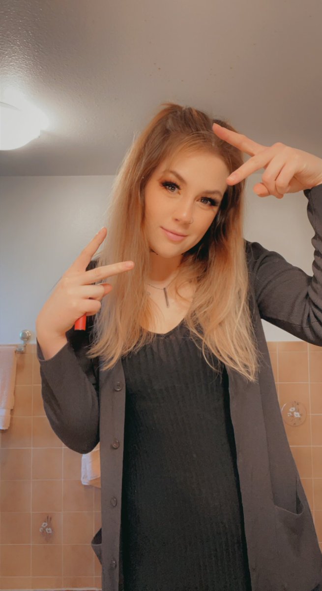 Lacey Lynn ( LaceyLynn6969) Twitter